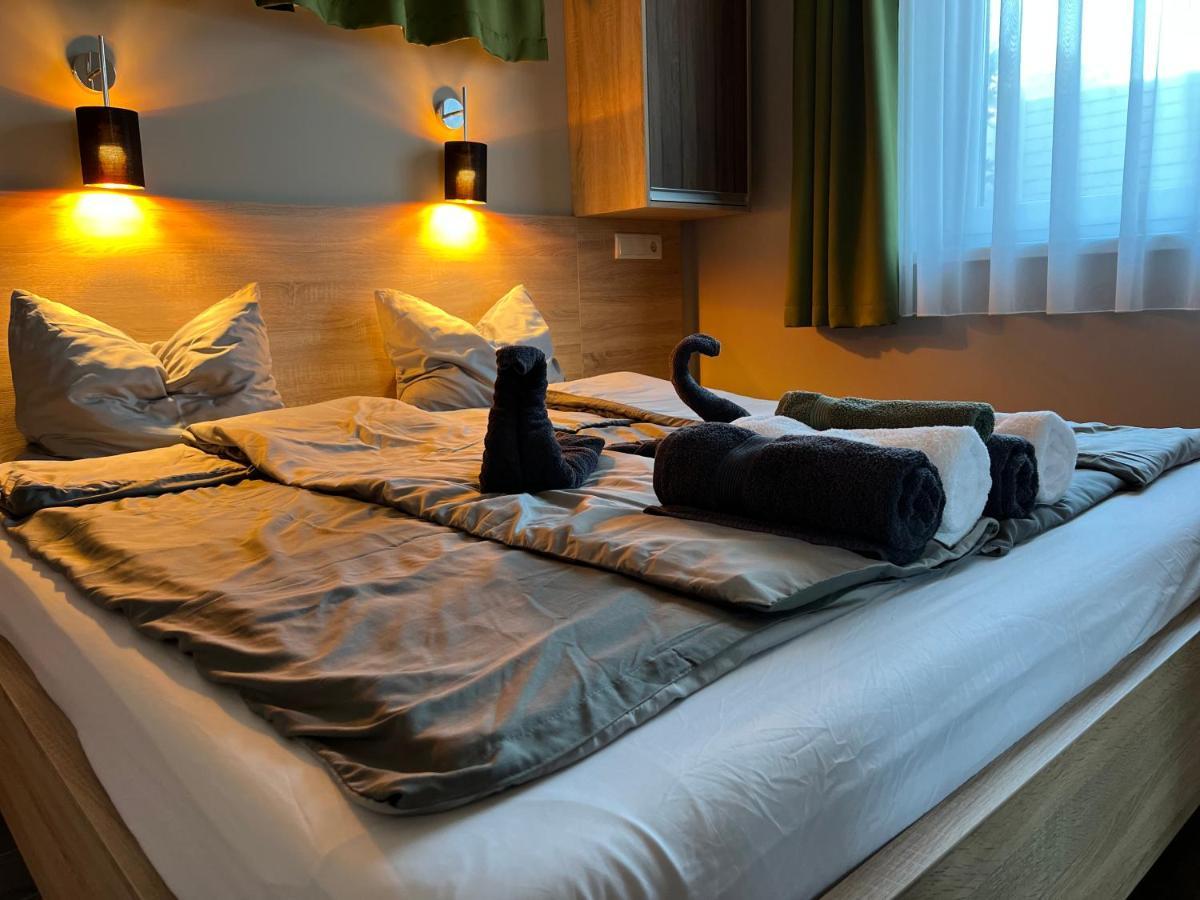 Th-Lux Apartman Hajdúszoboszló Dış mekan fotoğraf