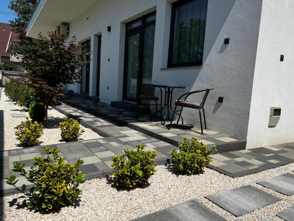 Th-Lux Apartman Hajdúszoboszló Dış mekan fotoğraf
